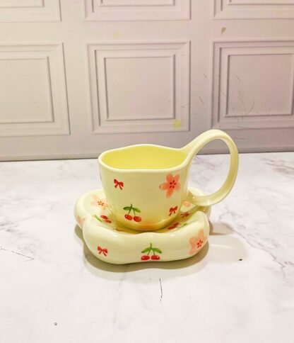 MUG CON PLATO CEREZA