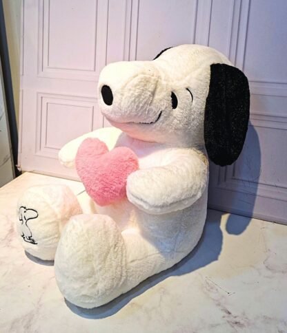 PELCUHE SNOOPY